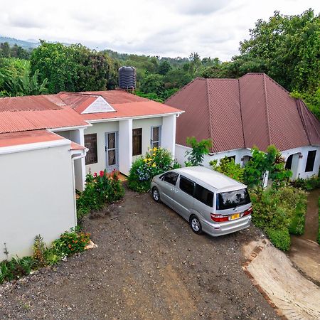 New Dream House Bed & Breakfast Arusha Exterior photo