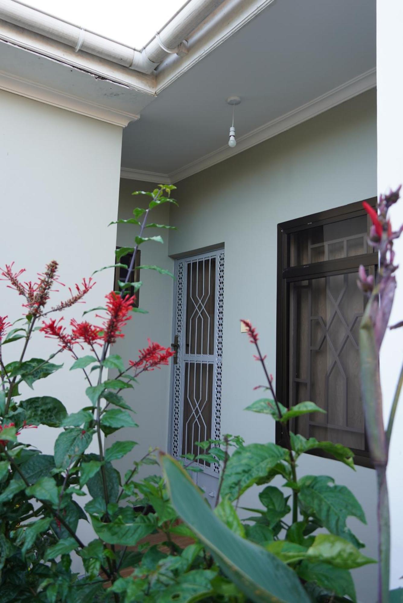 New Dream House Bed & Breakfast Arusha Exterior photo